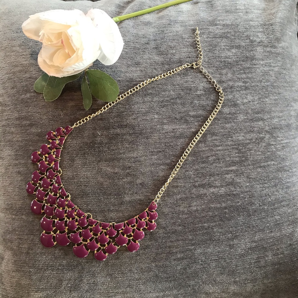 4/$20🌸Plum Enamel Necklace